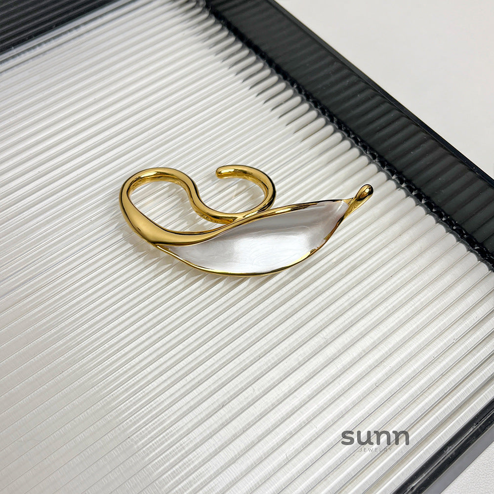 Jade Sculptural Leaf Ring [RK0YHEYW]