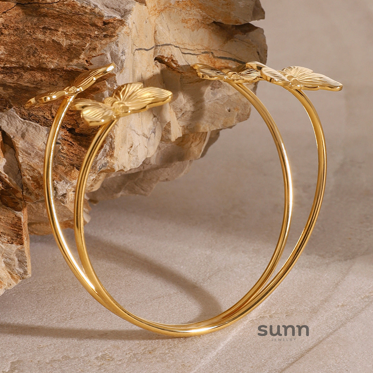 Jadyn Gold Butterfly Cuff [8W8IMDJF]
