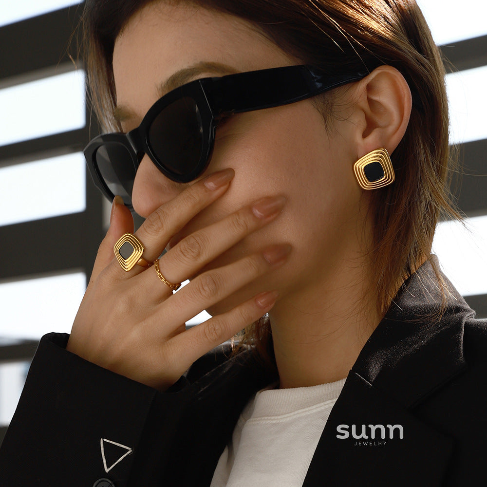 Jaeda Sleek Hoop Earrings [CG6H2J4J]
