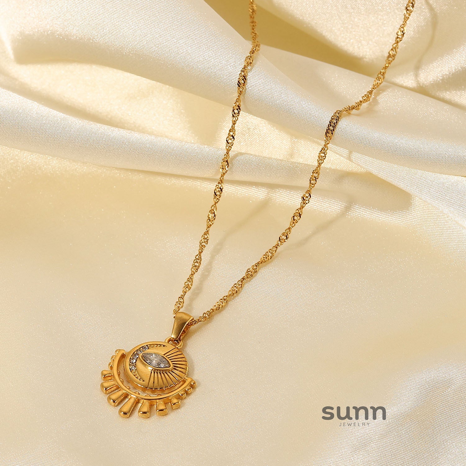 Jaedyn Zircon Eye Pendant Necklace