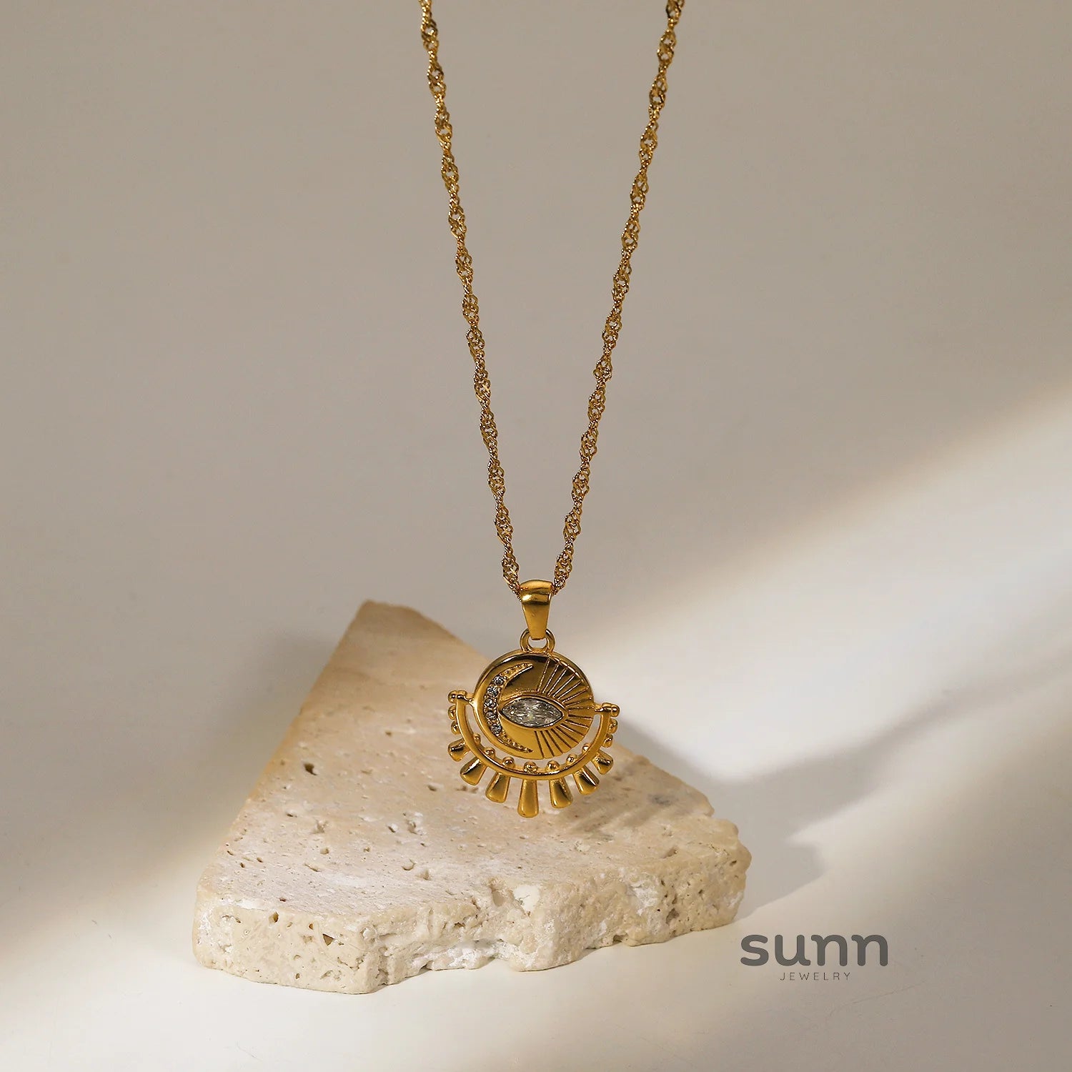 Jaedyn Zircon Eye Pendant Necklace