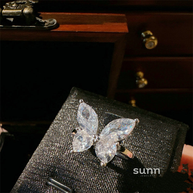 Jaelah Zircon Butterfly Jewelry [K07GLRIB]