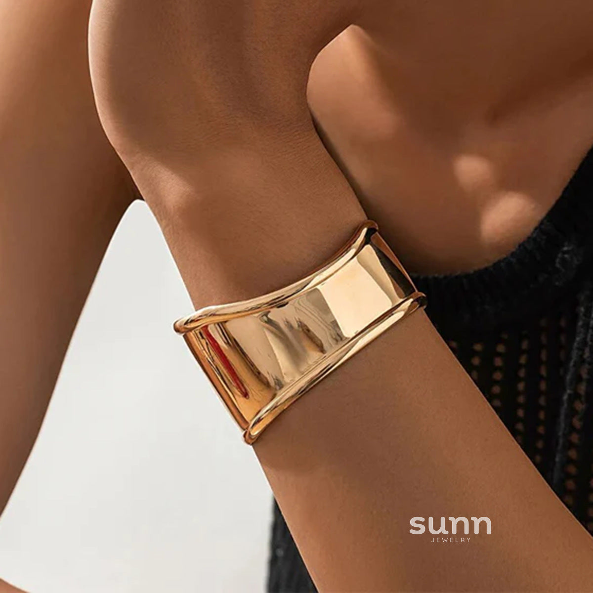 Jaelle Stainless Steel Bangle [WZPL1T1K]