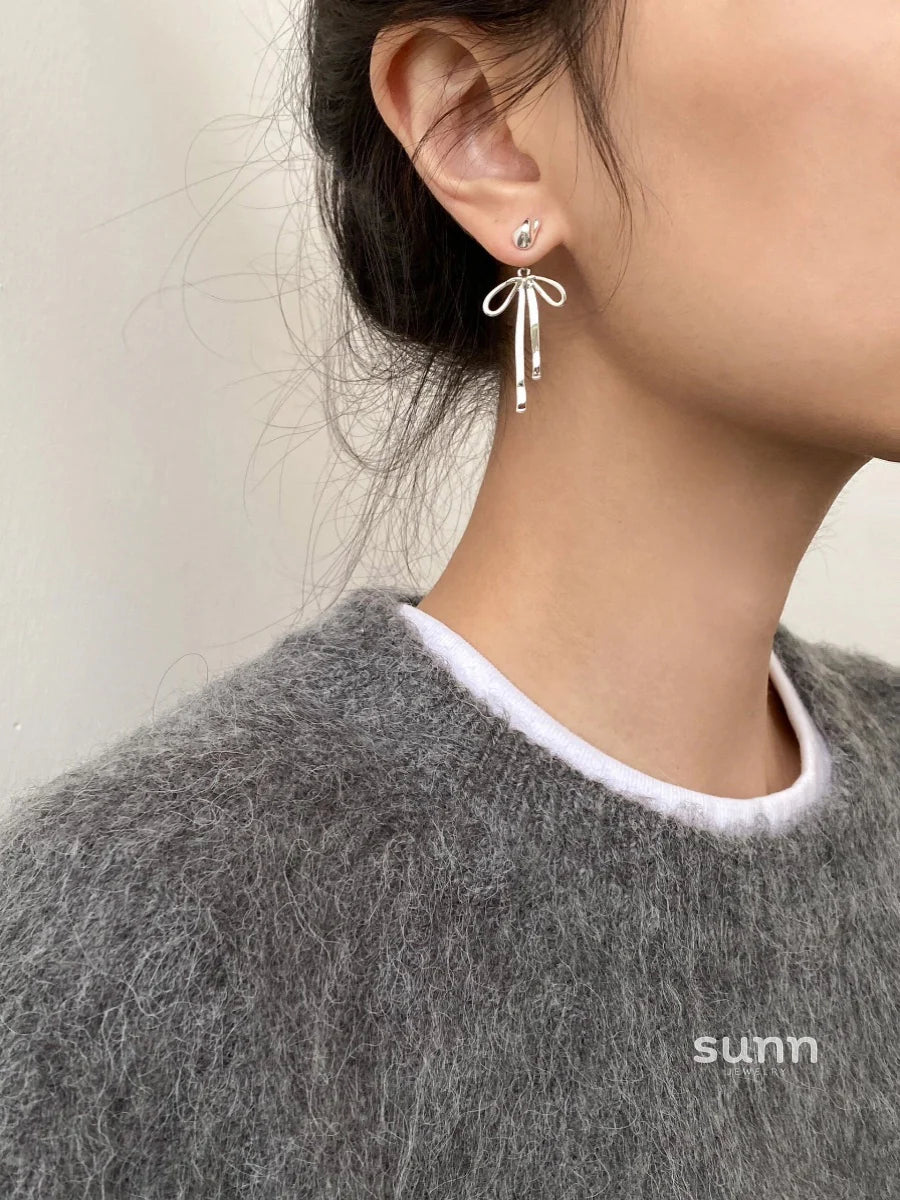 Jaia Metal Bow Studs