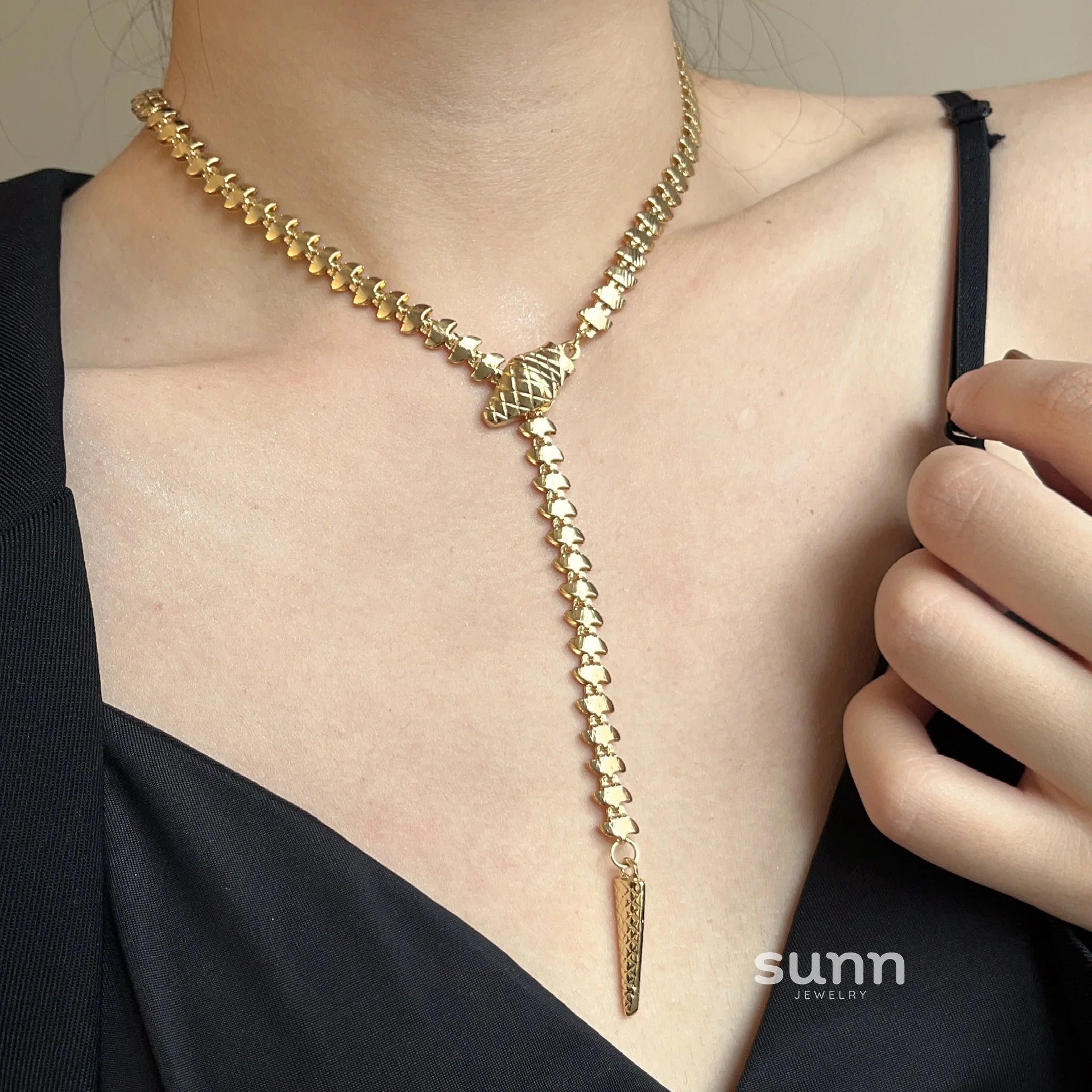 Jaidah Snake Choker Necklace