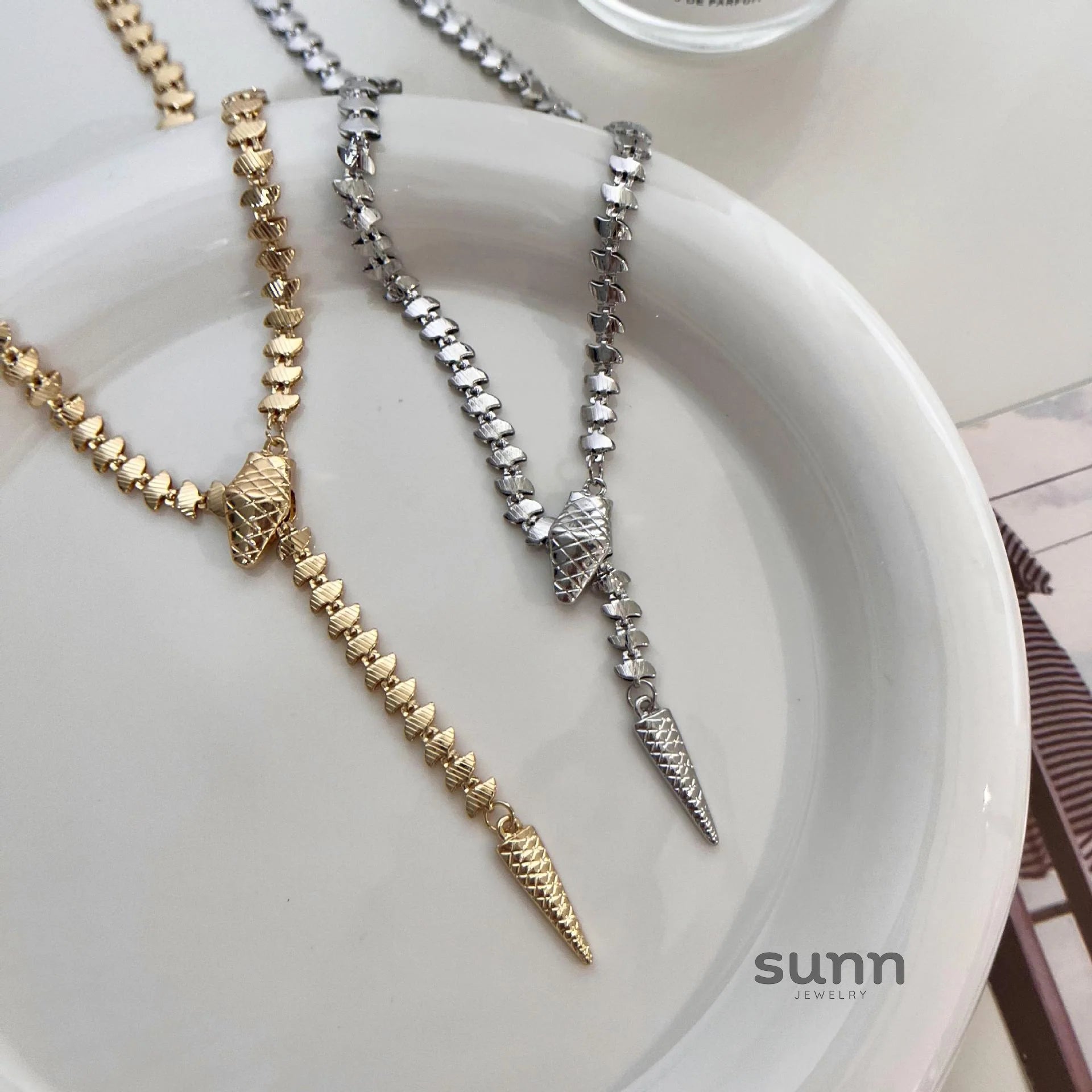 Jaidah Snake Choker Necklace