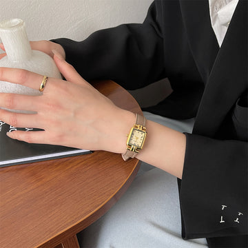 Jailyn Petite Square Watch [K5Y8W5UA]