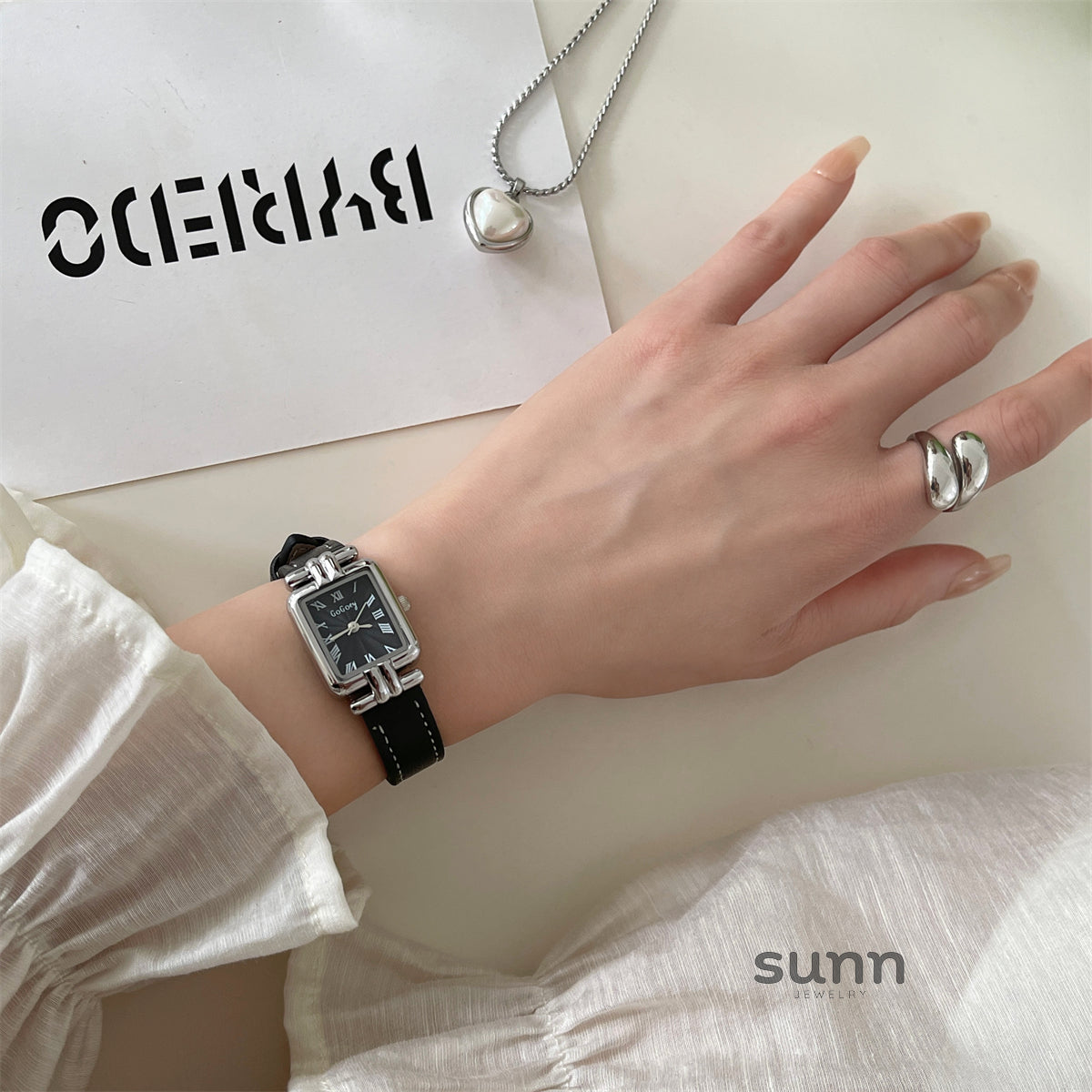 Jailyn Petite Square Watch [KKBDG8LD]