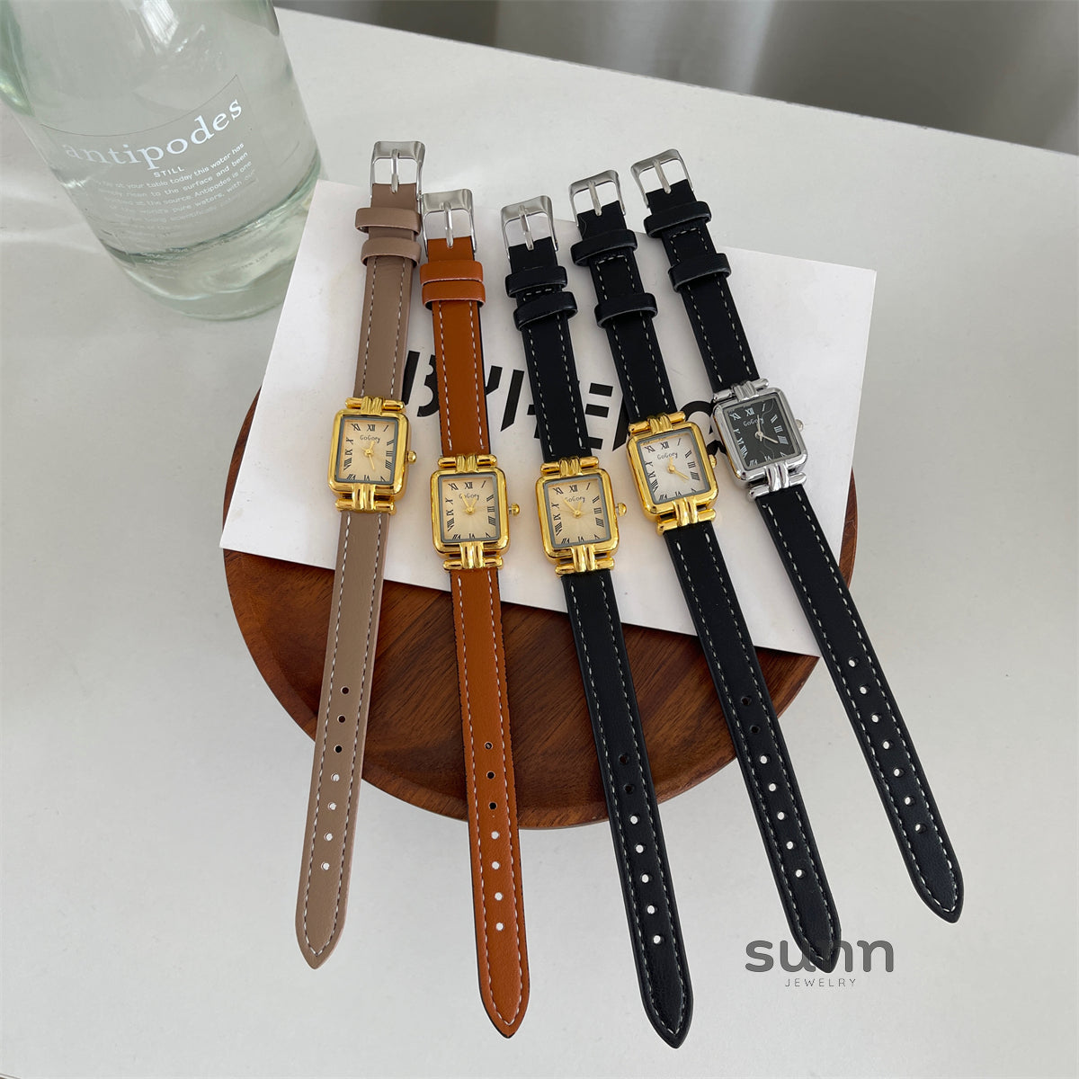 Jailyn Petite Square Watch [SQTCFIU1]