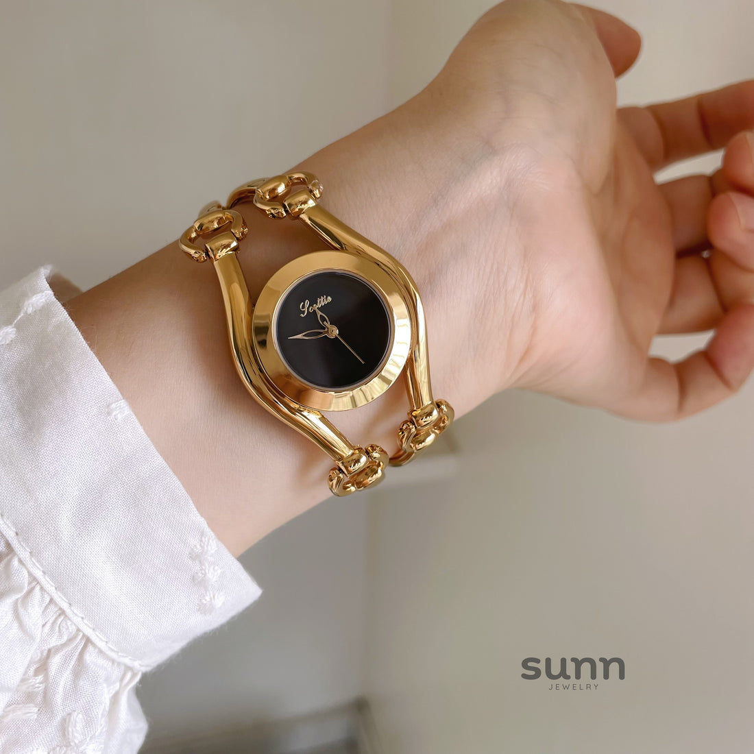 Jaime Gold Bracelet Watch [X1ULHIUQ]
