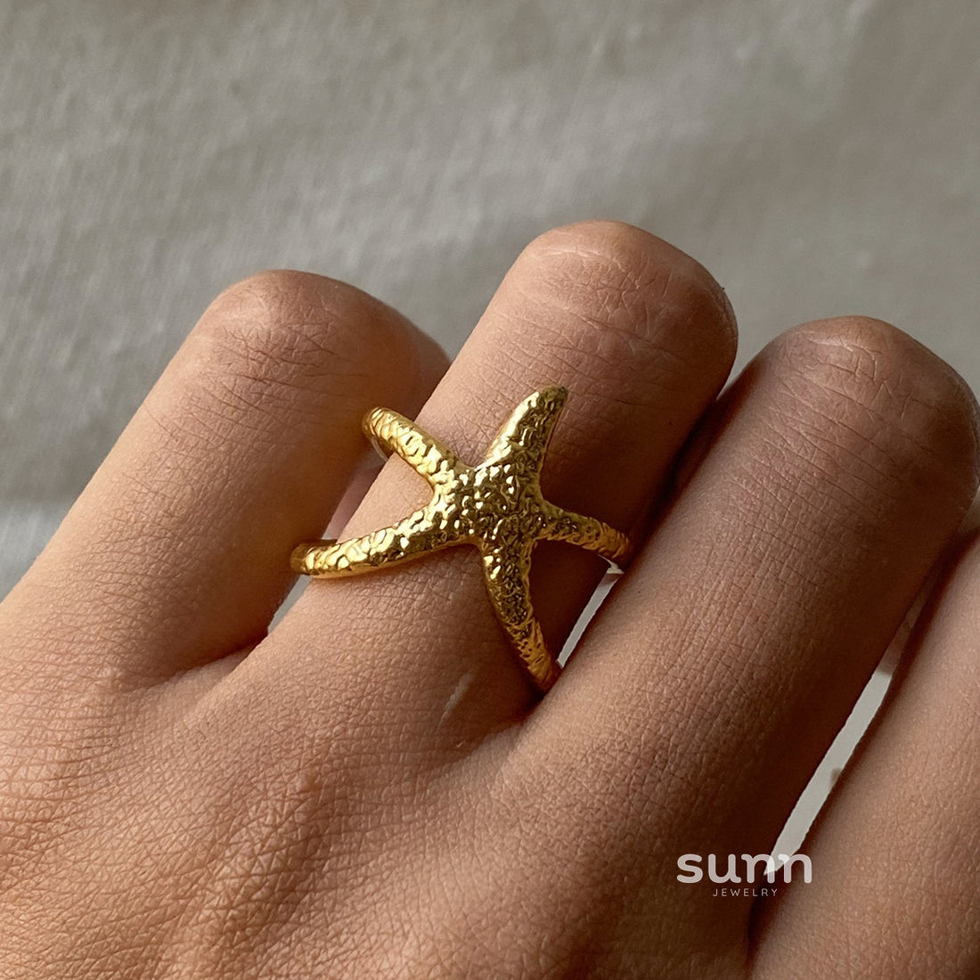 Jaiyana Starfish Open Ring [0LKN6EGR]