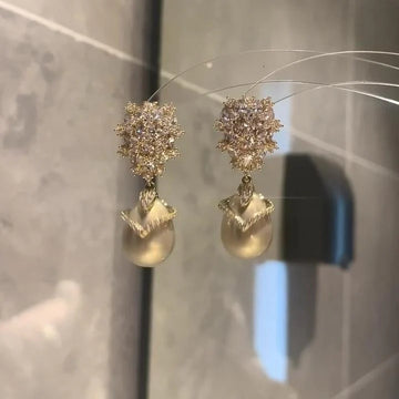 Jaleesa Celestial Pearl Star Studs