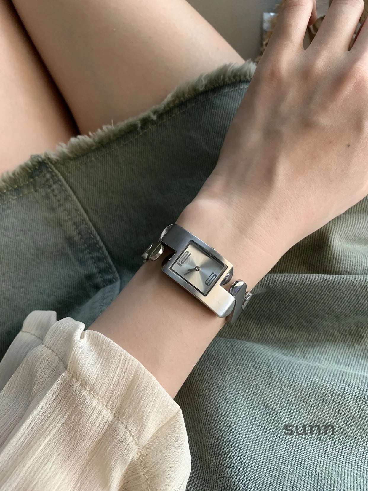 Jaleigh Vintage Silver Wrist Watch