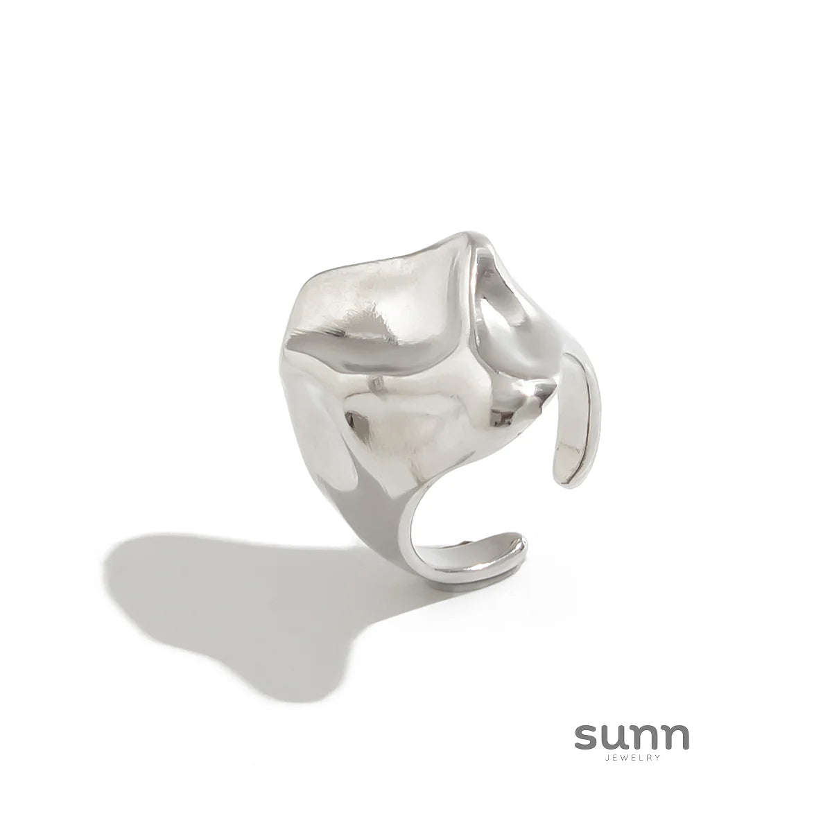 Jalia Sculptural Band Ring