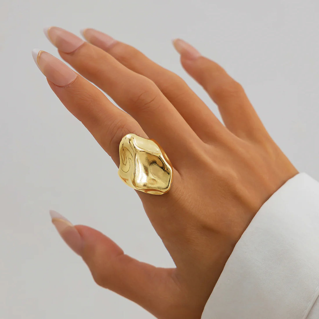 Jalia Sculptural Band Ring