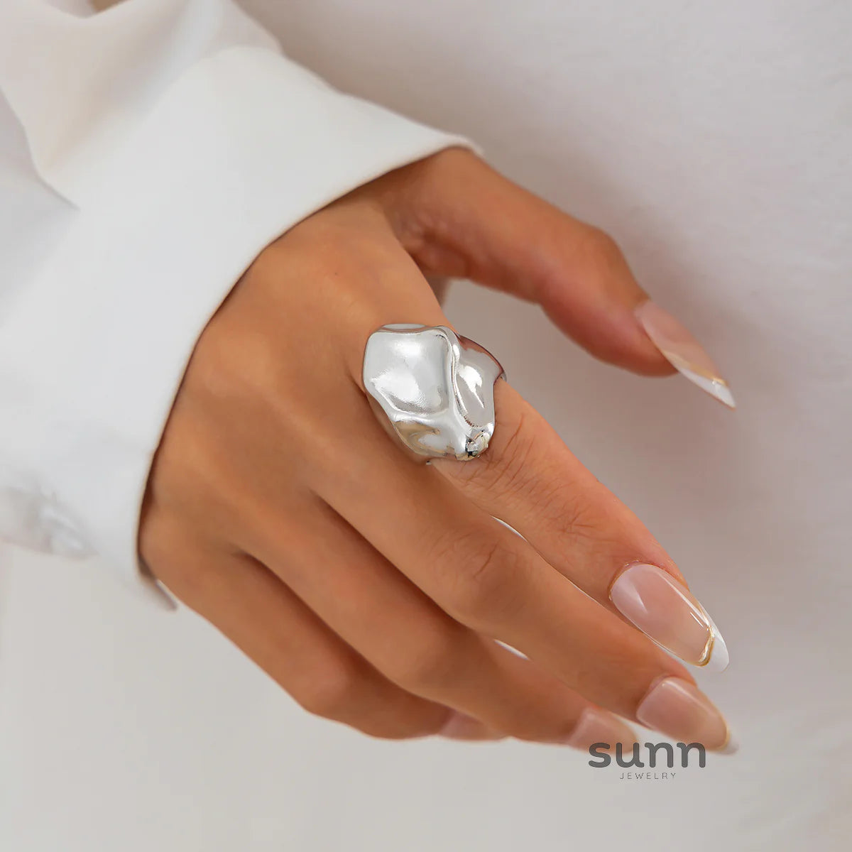Jalia Sculptural Band Ring