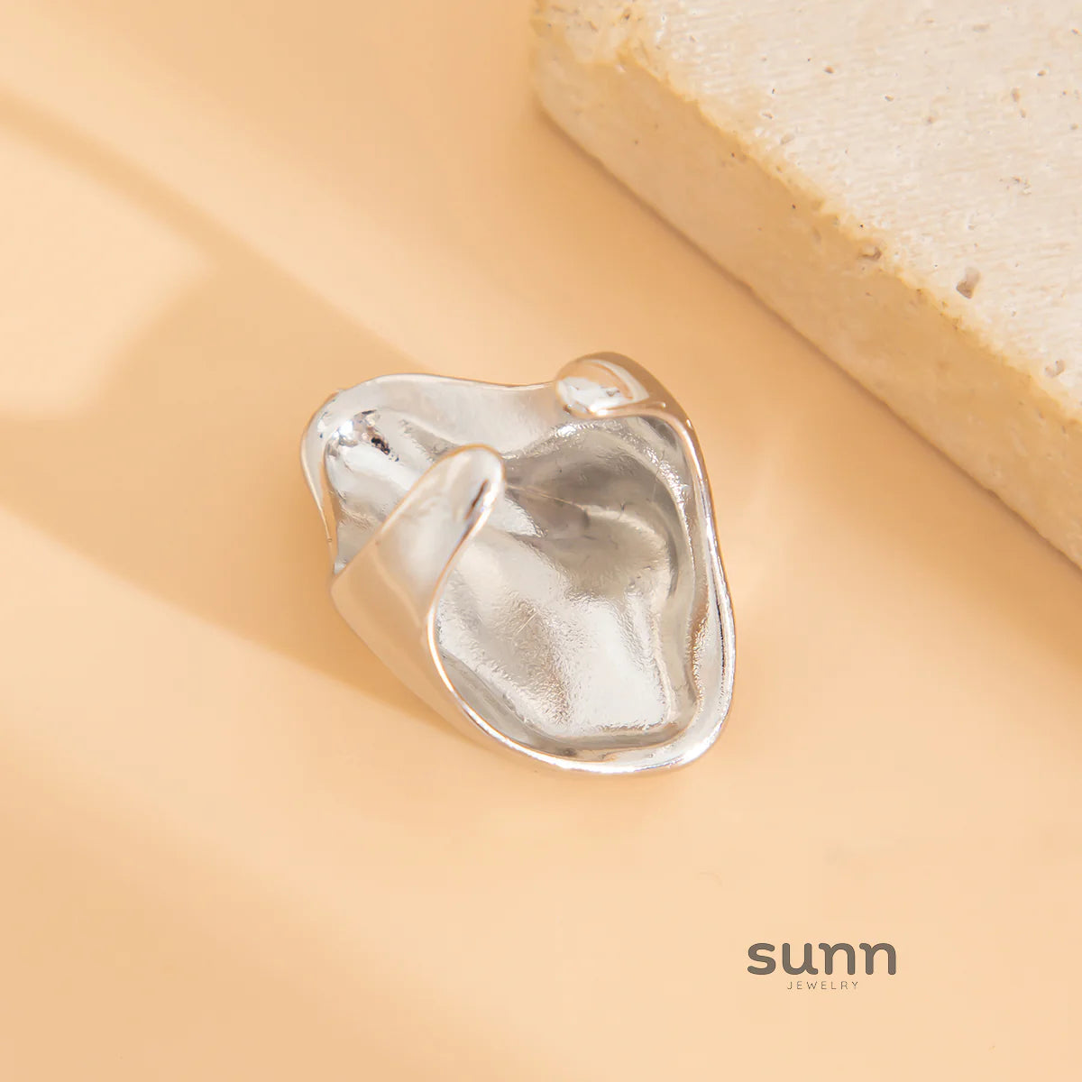 Jalia Sculptural Band Ring