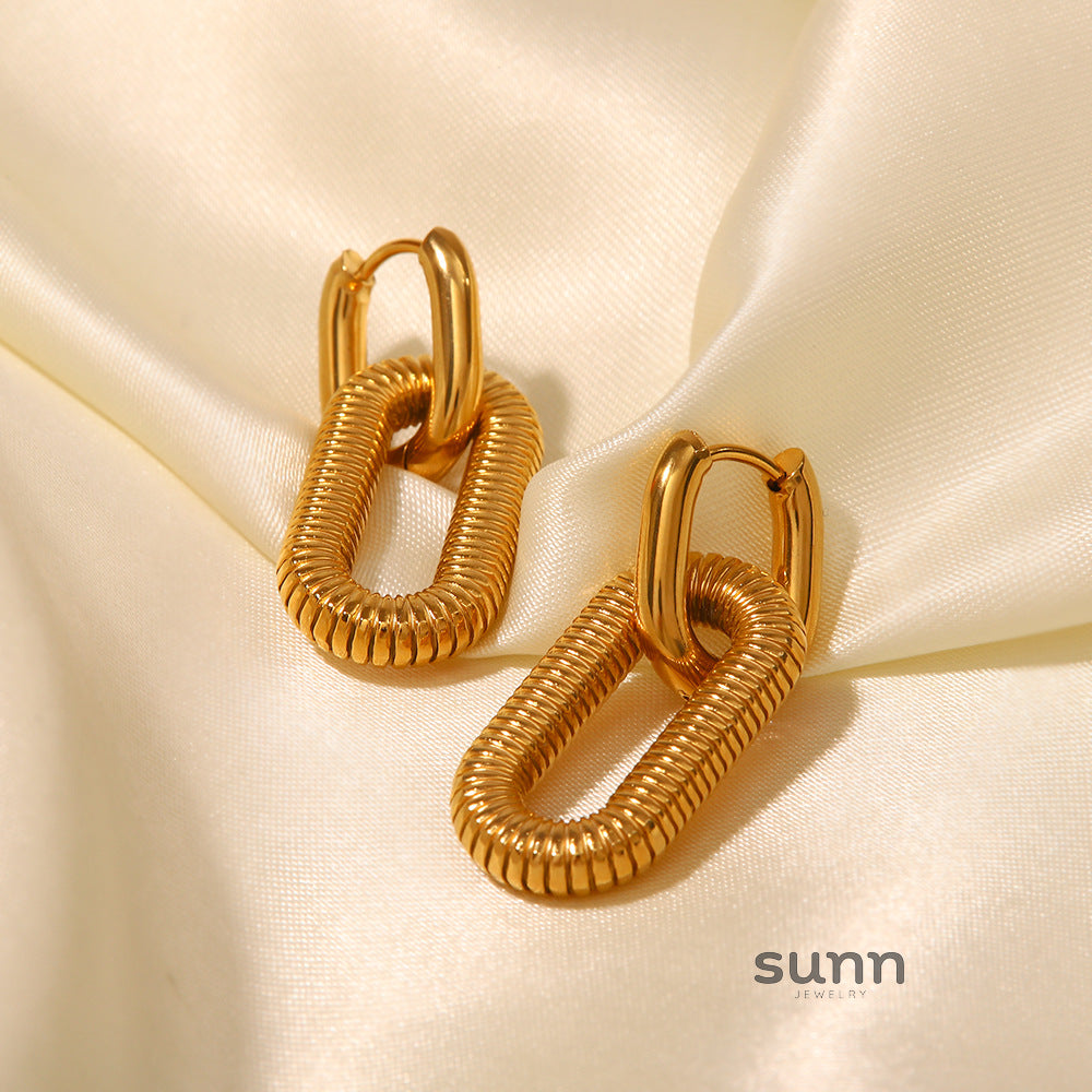 Jaliya Geometric Chain Earrings [0MN2NOXF]