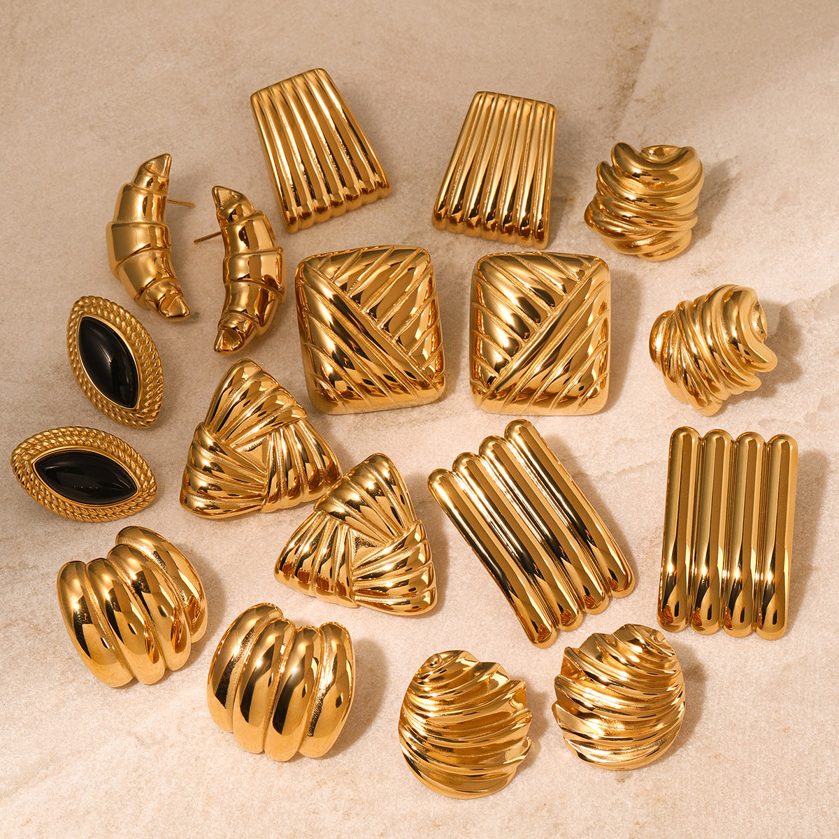 Jalyssa Wavy Bar Earrings [C8L92OMW]
