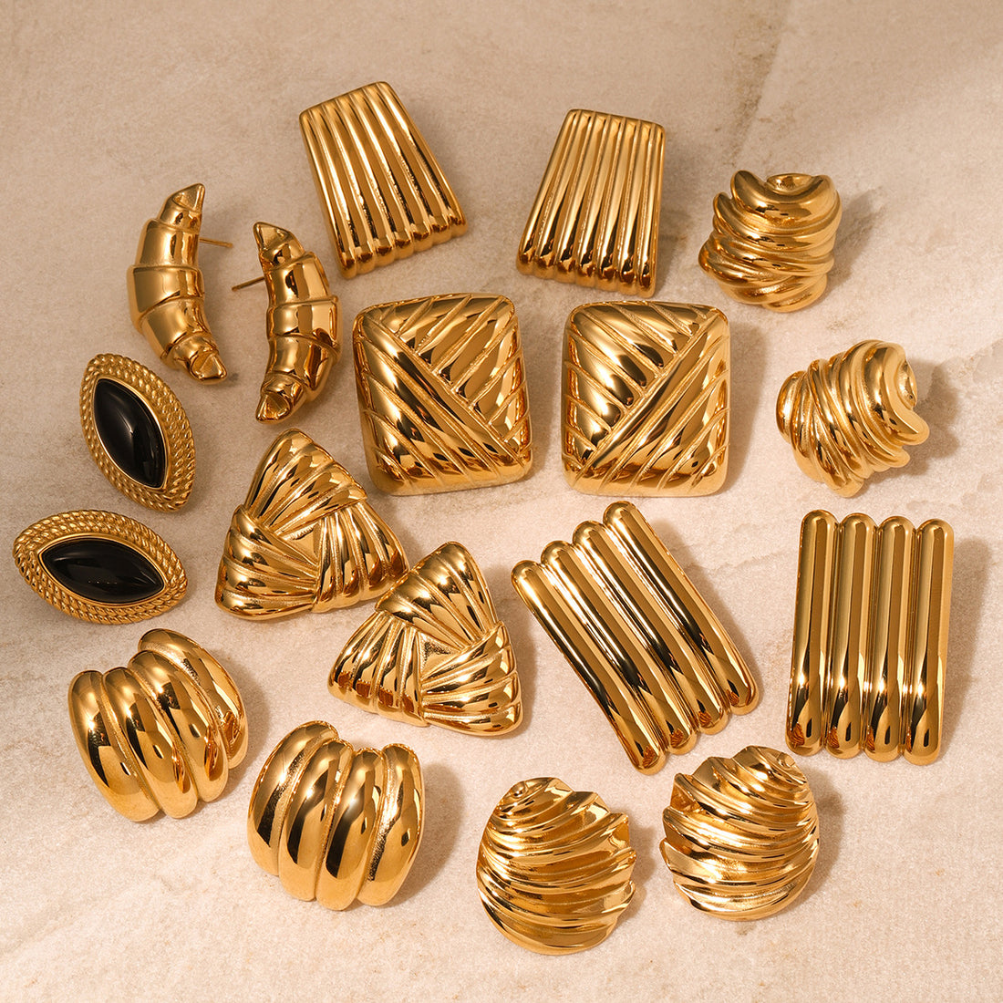 Jalyssa Wavy Bar Earrings [C8L92OMW]