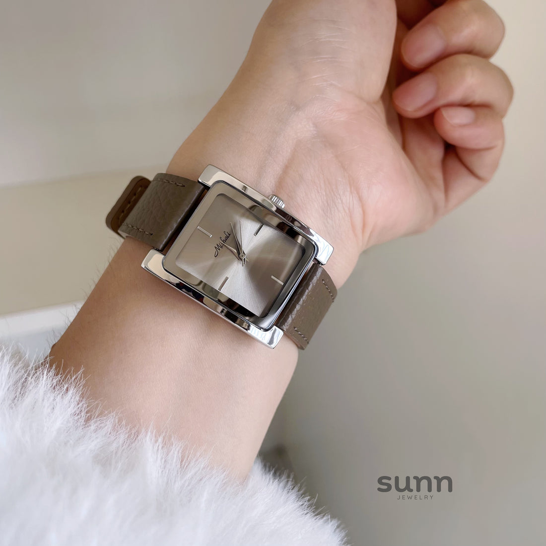 Jameson Square Leather Watch [UK6IT04P]