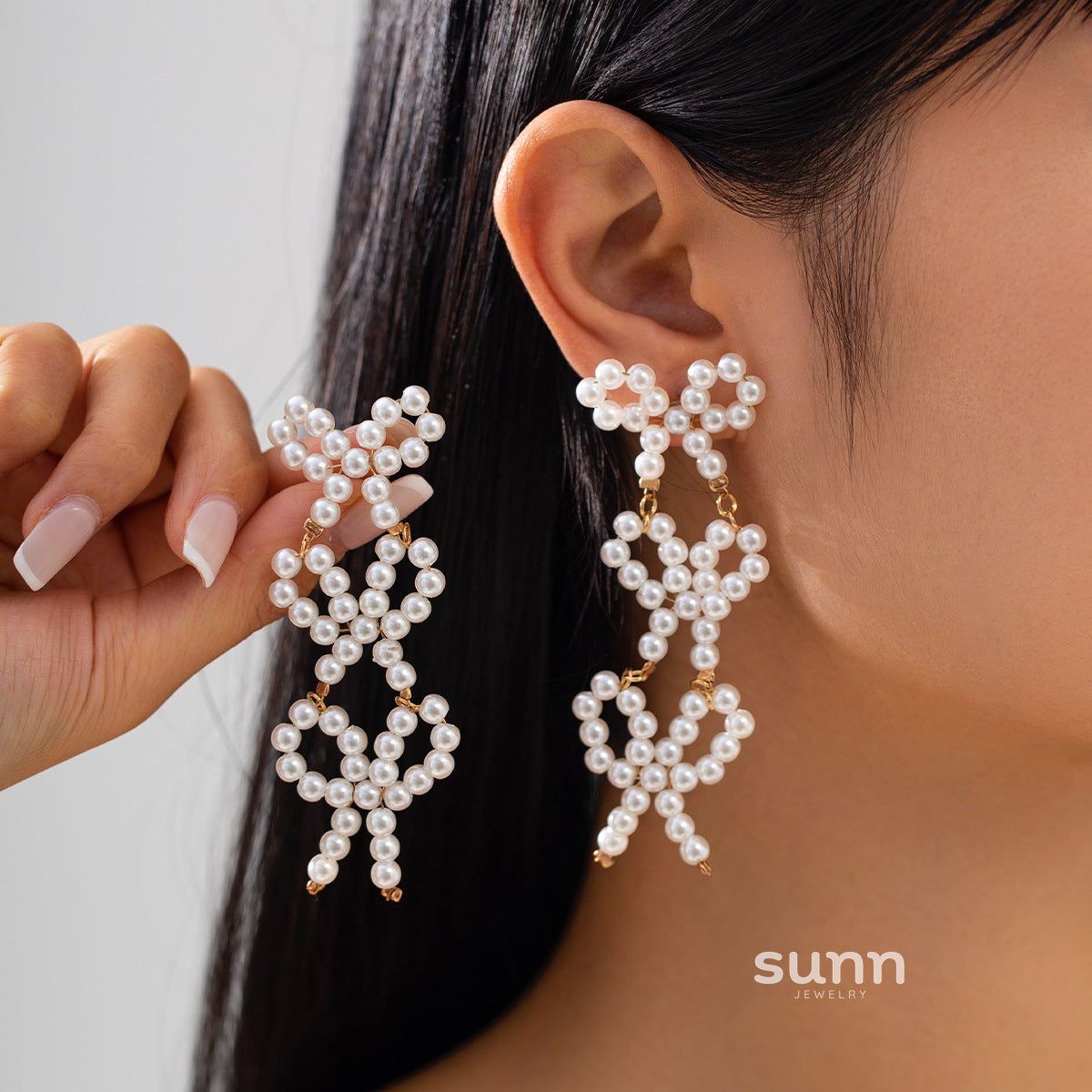 Jamilah Ocean Charm Tassel Earrings [J5RUSDEM]