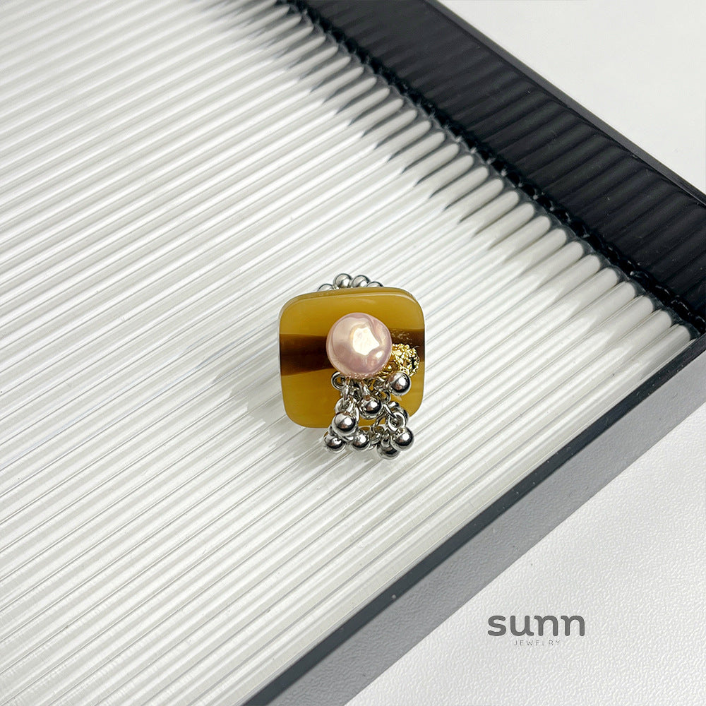 Jamileth Beaded Shell Ring [5VF7BM3D]