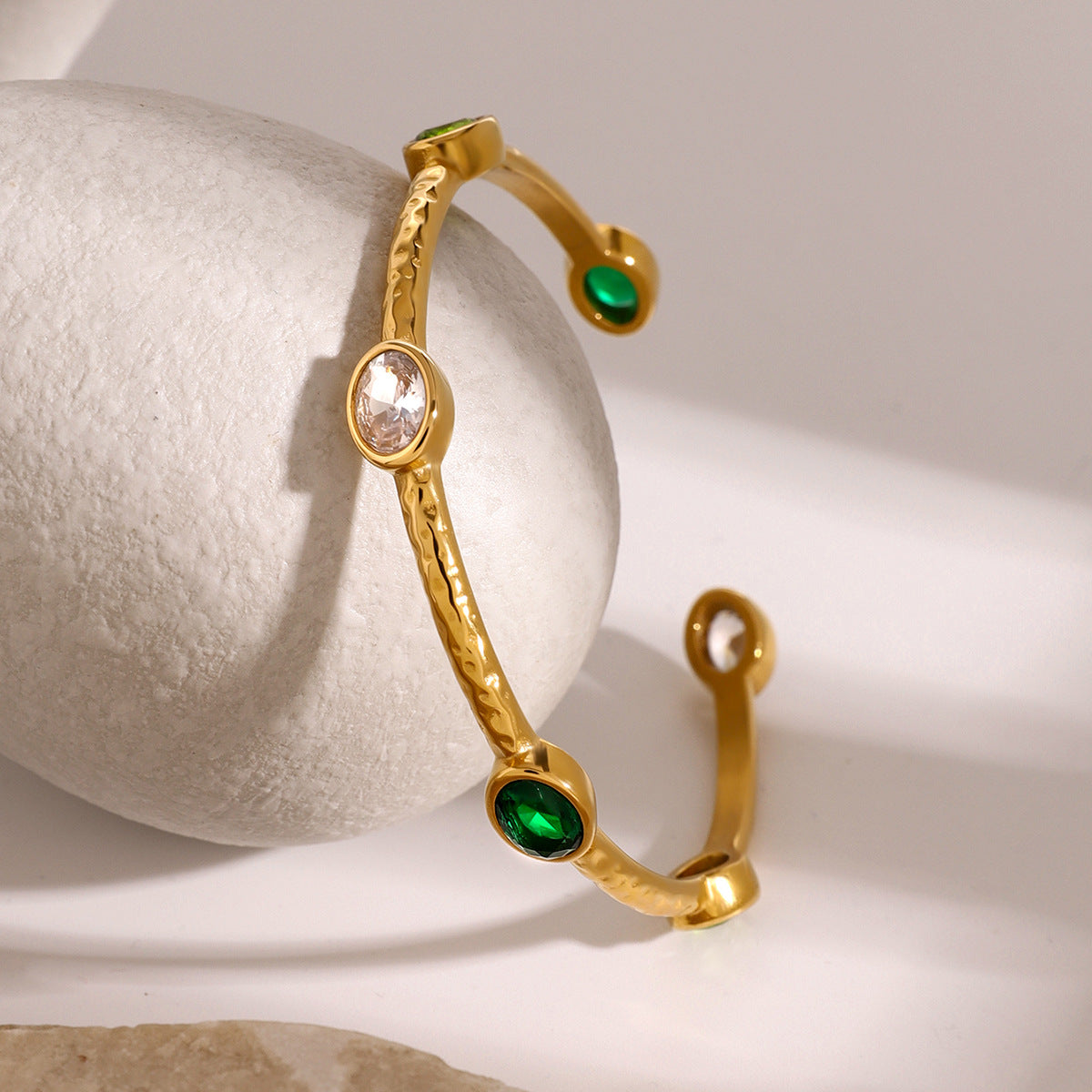 Jamisyn Zircon Retro Bracelet