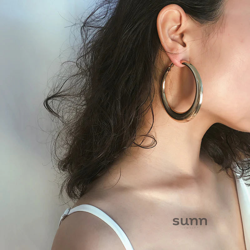 Jamyah Oval Hoop Earrings