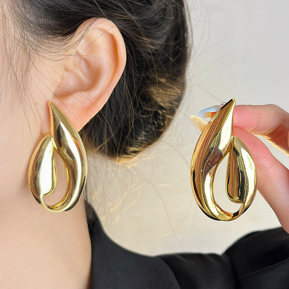 Janaya Sculptural Drop Earrings [KTOU7TJ1]