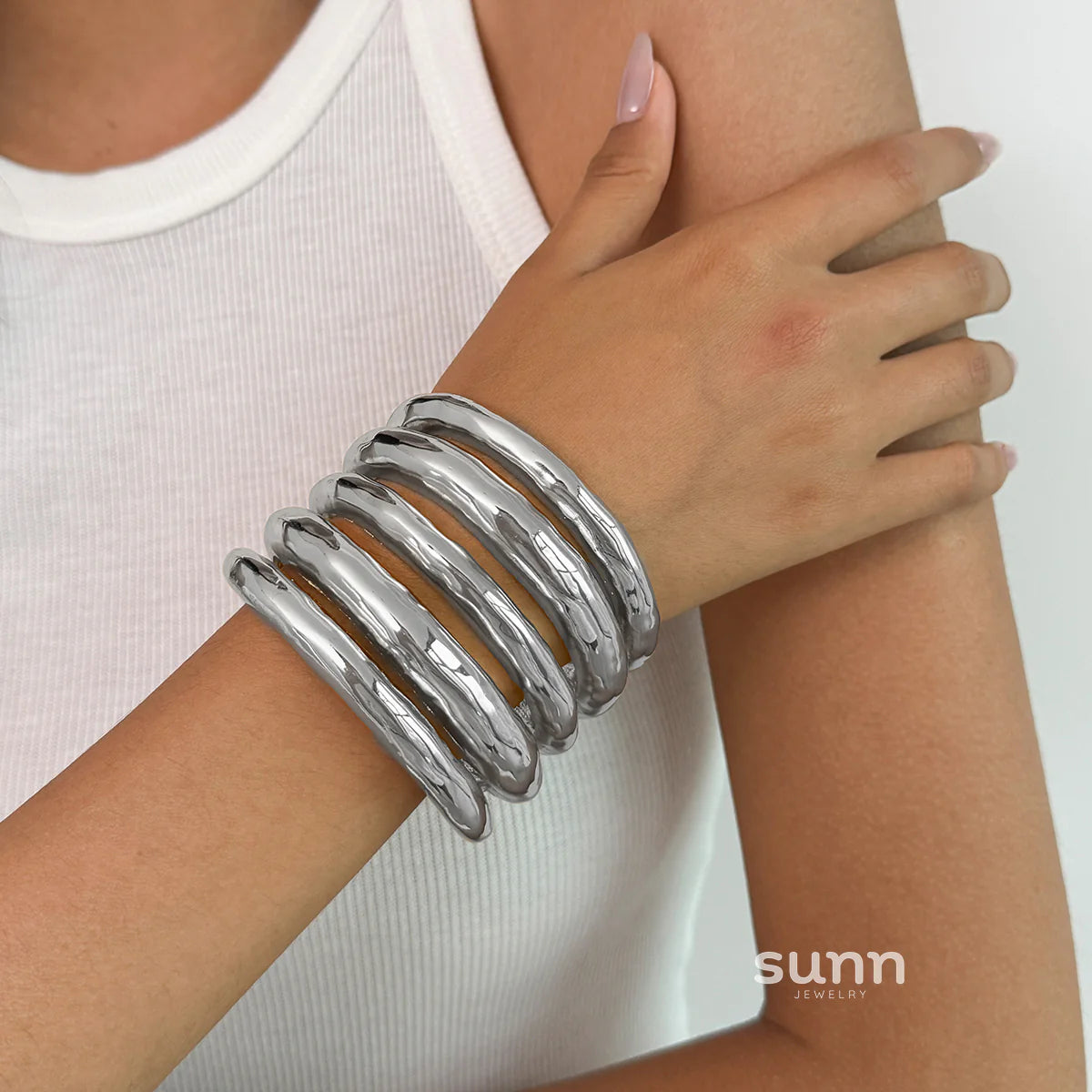Janel Minimalist Bangle Set