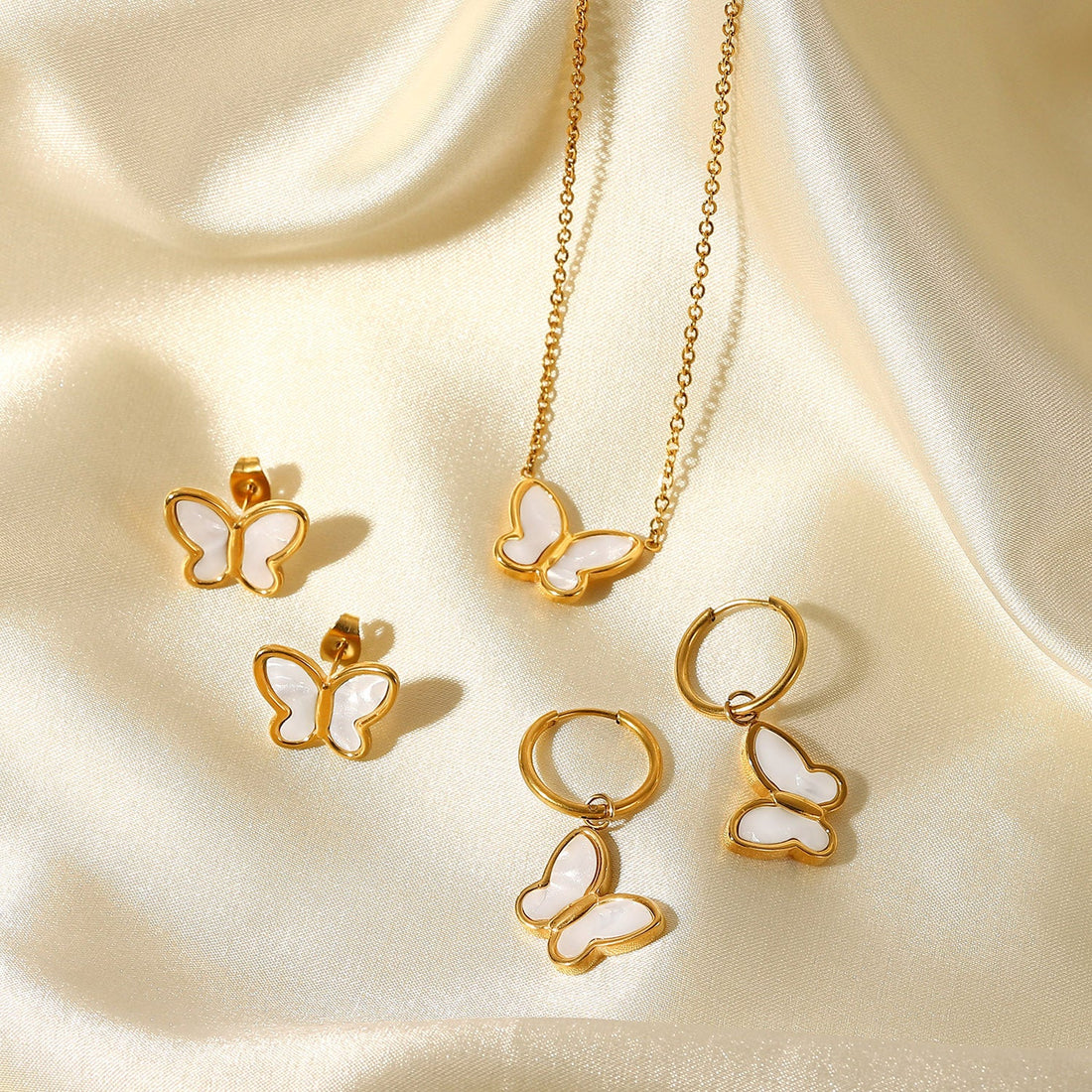 Janelle Butterfly Mother-of-Pearl Set