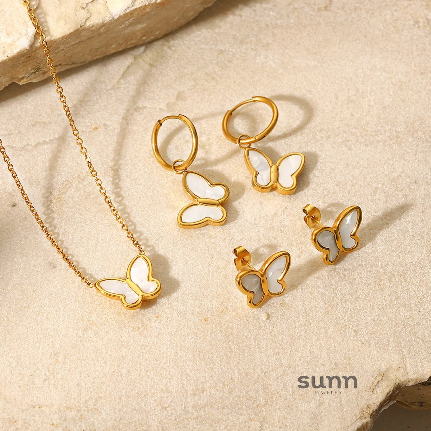 Janelle Butterfly Mother-of-Pearl Set