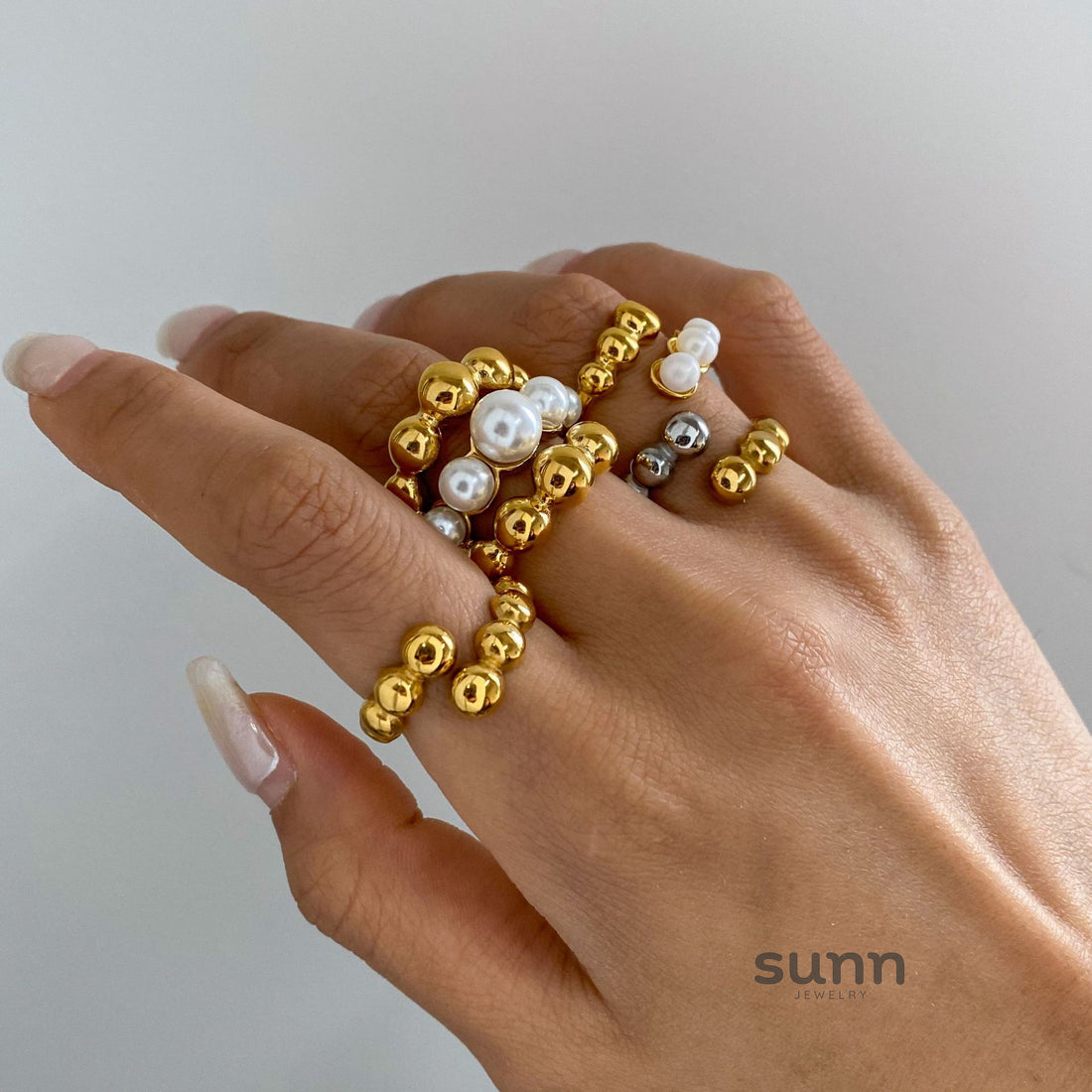 Janelly Dainty Pearl Stacking Rings [C3L5X8N0]