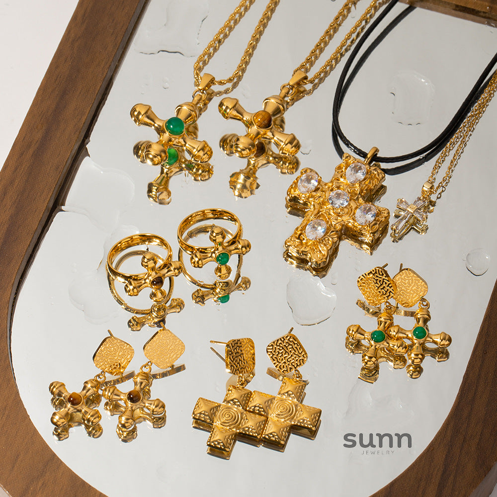 Jania Ins Gold Charm Necklace [B79R39I2]