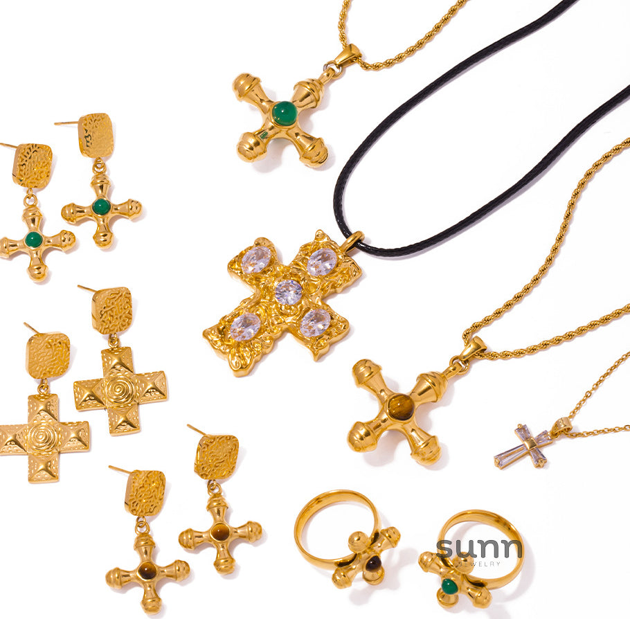 Jania Ins Gold Charm Necklace [Y2Z30PYF]