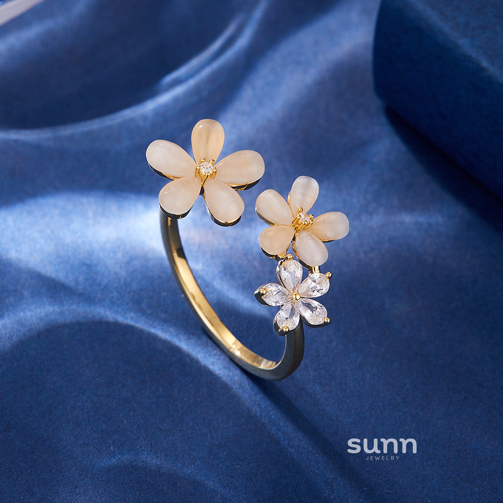 Janiah Floral Cat's Eye Ring [VKKO8T95]