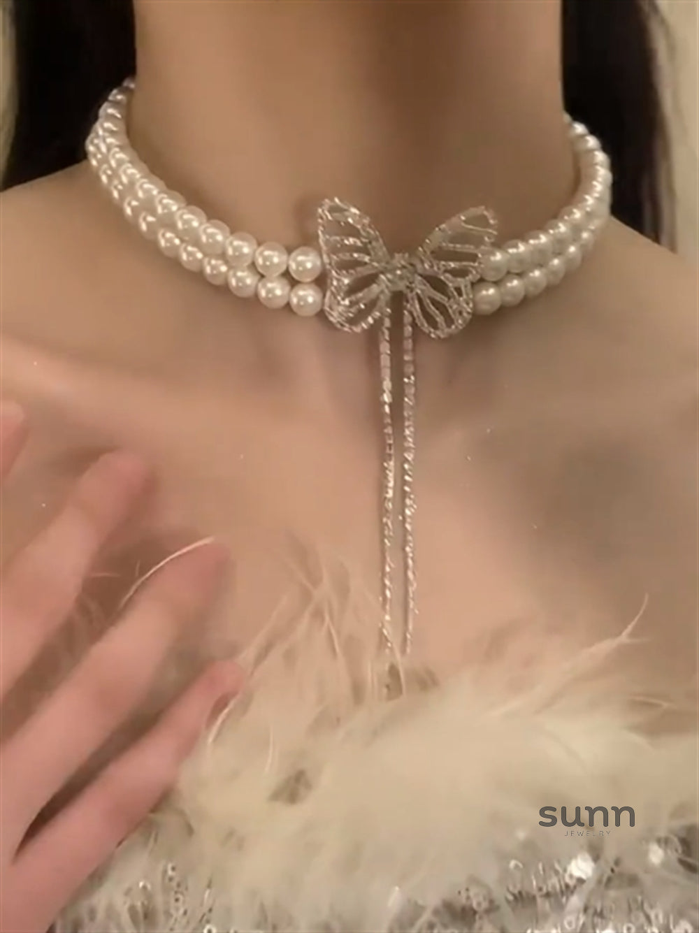 Janice Double Pearl Butterfly Necklace [HAV7NB7X]