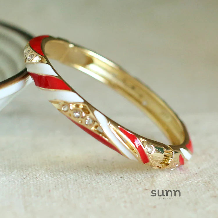 Janice Floral Enamel Bangle