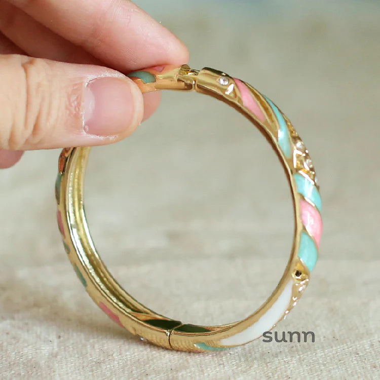 Janice Floral Enamel Bangle