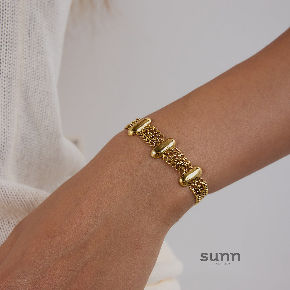Jannah Oval Gold Bracelet [R3ZD5QEY]