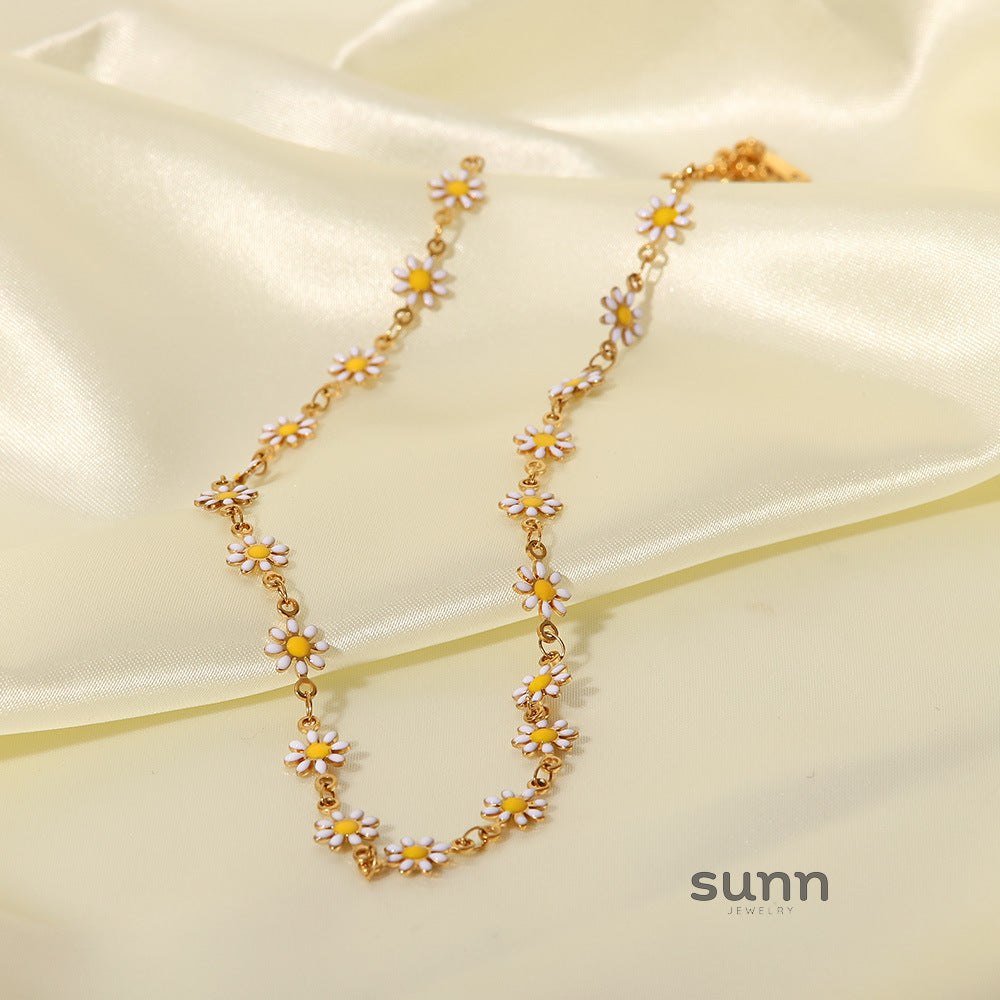 Janya Petite Daisy Chain Set [NIKQYWB4]