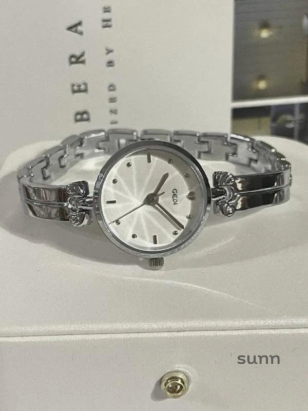 Janylah Elegant Bracelet Quartz Watch