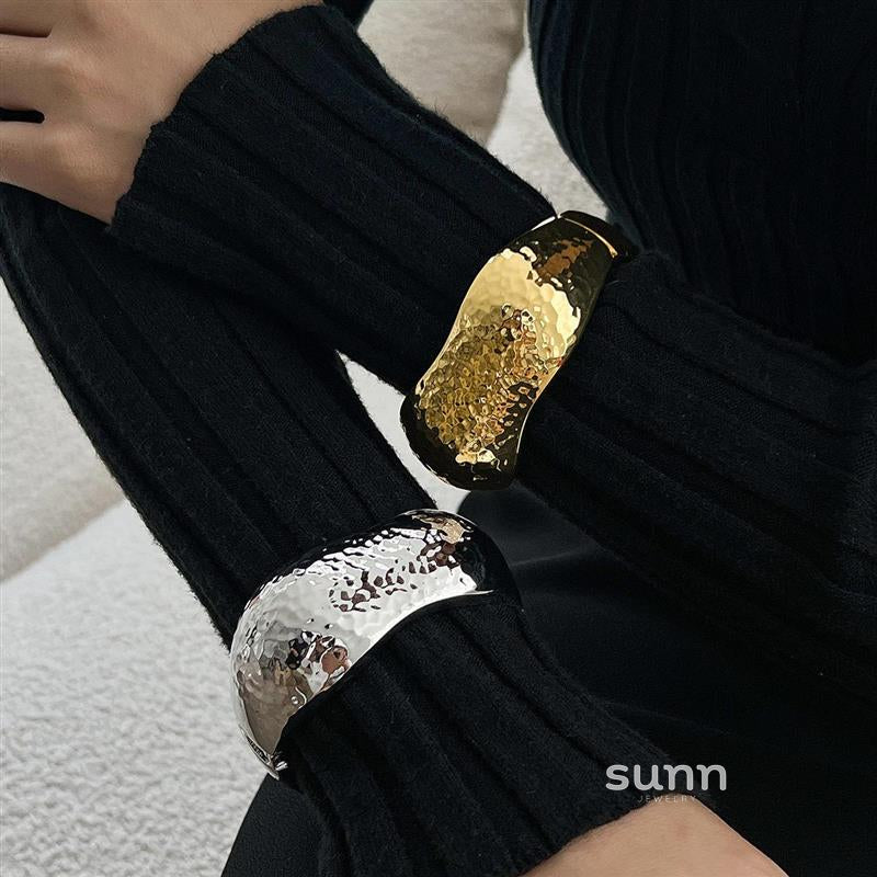 Janylah Liquid Metal Bracelet [TF74ME6F]