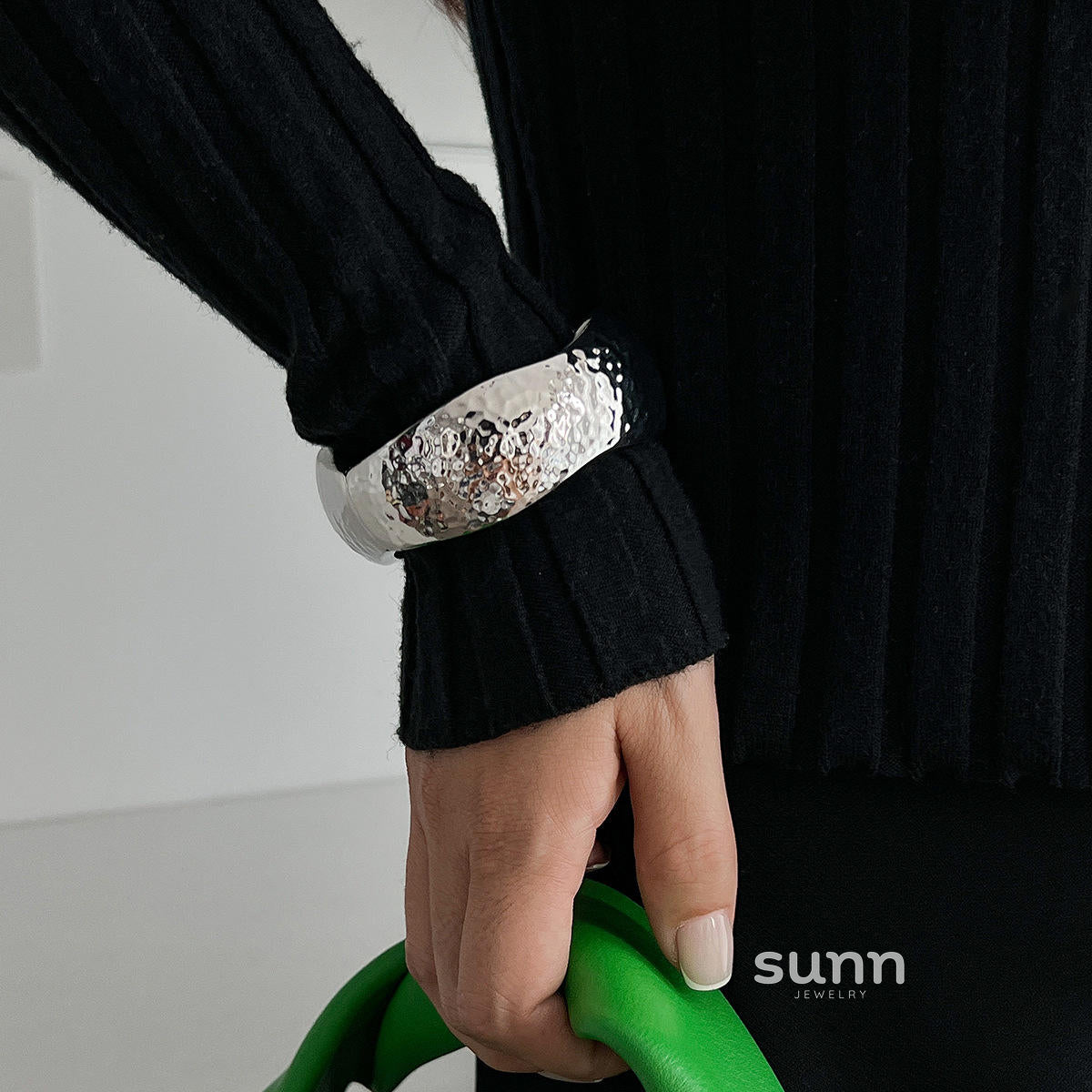 Janylah Liquid Metal Bracelet [DI41WOY6]