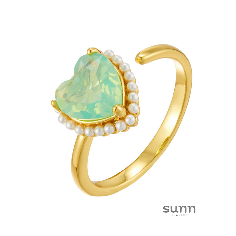 Jaquelin Green Heart Open Ring [VOX4BXZ6]