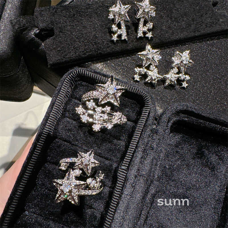 Jaqueline Galaxy Meteor Jewelry [1V7TQGBB]