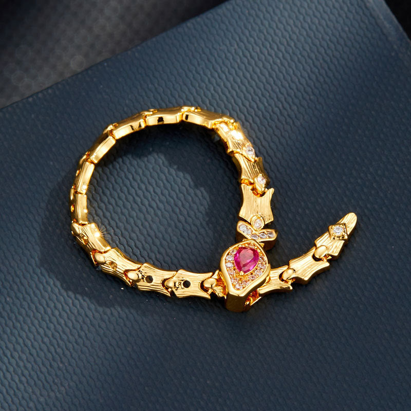 Jariyah Serpent Zircon Ring [5MQ42P5R]