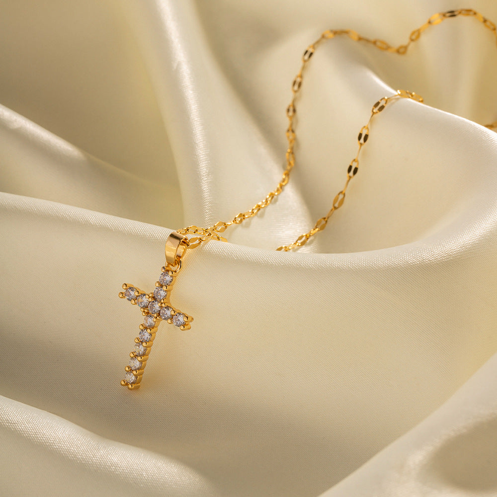 Jasey Zircon Cross Necklace [PJI9XWUD]