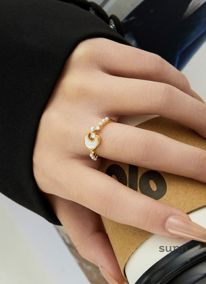 Jasleen Moon Pearl Open Ring [9FO250CD]